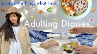 BILINGUAL VLOG 🍄 montréal picnics thrifting what i eat in day vegan  ADULTING DIARIES [upl. by Aitret]