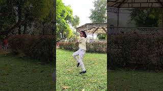 Saree ke fall sa kabhi match Kiya re song dance Bollywood songyoutubeshort [upl. by Rosenblum]