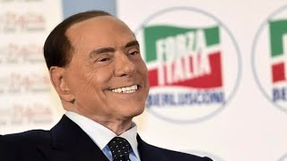 Berlusconi geliefd gehaat en lang onaantastbaar [upl. by Harli]