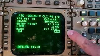 BOEING 747 RECEIVE CLEARANCE TO CROSS THE ATLANTIC OCEAN VIA SATELLITE DATA LINK ACARS [upl. by Adnik]