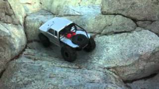 22 Axial SCX10 Honcho crawling [upl. by Enelime]