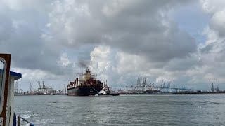 Fietsvakantie 3 dagen door Rotterdamse haven en Noordzee kust [upl. by Oribelle990]