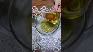 Mască pentru păr cu avocado avocado hair haircare remedy shortsfeed youtubeshorts shorts [upl. by Llennej]