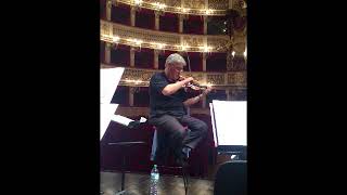 Pinchas Zukerman masterclass at San Carlos Theatre in Naples [upl. by Yarehs]