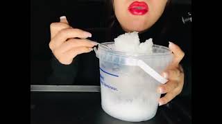 ASMR FRESH POWDERY ICE WITH PASSION FRUITasmriceeating satiafying crunchy asmr ❄️🧊🥶🤤🫶🏻 [upl. by Otreblanauj]