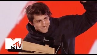 2015 mtvU Woodie Awards Porter Robinson Accepts Woodie Of The Year Award  MTV [upl. by Lucias53]