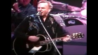 Neil Diamond  Longfellow Serenade amp CherryCherry Live in New York 2005 [upl. by Otes]