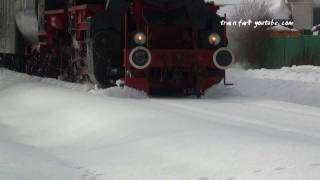 HDDampflok 52 7596 macht den Schneepflug in Kleinengstingen  Supergenial [upl. by Diaz700]