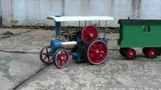 Wilesco D405 Traction Engine [upl. by Sicard]