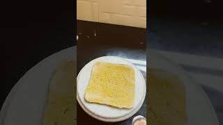 Cheesey besan paratha 😍youtubeshorts trendingshorts shortvideo food [upl. by Leighton]