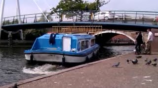 How to amp How not to pass Wroxham bridge see description [upl. by Trbor]