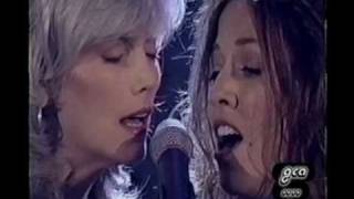 Sheryl Crow amp Emmylou Harris Live  Pale Blue Eyes [upl. by Ulrica]