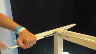 IKEA Skarstad – standing desk noisy when raisinglowering [upl. by Laine]