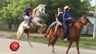 GRAN CABALGATA en Villa Rosa 2016 🐎🐴 [upl. by Aurelea]