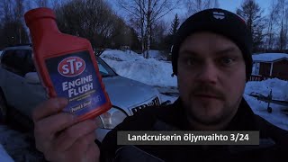 LandCruiserin öljynvaihto [upl. by Jabe]