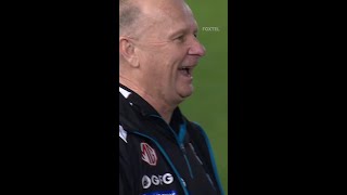 Can anyone translate what Coach Hinkley is saying 😯 [upl. by Chapell404]