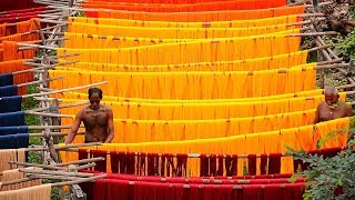 Handloom Weaving traditional dying workProcess of making sarees  Weaving process in india [upl. by Coridon859]