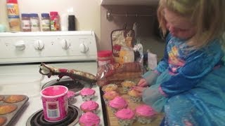 Cooking With Kinsley Cupcake Style [upl. by Eniluj]