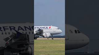 Airbus A320 Landing Paris CDG airplane aviation spotting airfrance flight planespotting [upl. by Xuaegram]