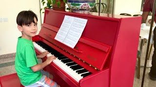 Sonatina G Major A Diabelli played by 7yearold Paz Louis [upl. by Annahpos751]