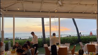 The Best Sunset Dinner in Waikiki Halekulani Hotel [upl. by Norry]