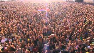 Bloc Party  This Modern Love Live at Reading 2007 HD [upl. by Refinnej]