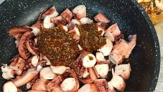 Comment cuire un 🐙 Poulpe à la sauce tomate Facile et rapide [upl. by Anotyal741]