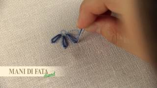 MANI DI FATA  PUNTO MARGHERITA  LAZY DAISY STITCH  PUNTO MARGARITA [upl. by Smallman]