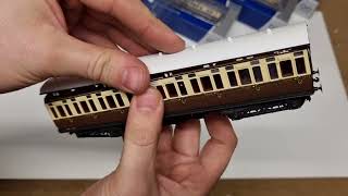 Dapol Toplight Coaches Unboxing and Review [upl. by Lita]