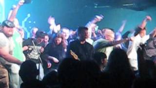 Dropkick Murphys Bar room hero Skinhead MBTA Shipping Up Kansas City Feb 28 2010 [upl. by Letrice133]