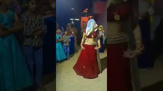 Is ragini dance nikamaal kardiya newsong remix song love dance melodiousvoice [upl. by Gunter106]