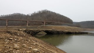 Hidden Great Crossings Bridge Appears Bottom of Youghiogheny River Lake US 40 [upl. by Derraj289]