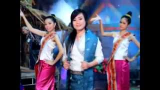 Lao song ຢາກເປັນເຈົ້າຂອງນາໂນນ [upl. by Idnal673]