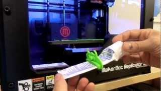 MakerBot Replicator 2X 3D prints Paste Pusher Animal [upl. by Nosyd]