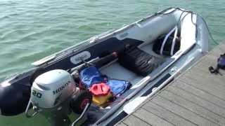 Honwave IE 38  Honda 20HP On Warsash Jetty [upl. by Oetam]