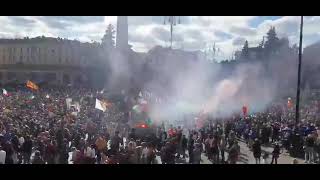 NO GREEN PASS CHE EMOZIONE  Manifestazione ROMA Piazza del POPOLO [upl. by Nihs]