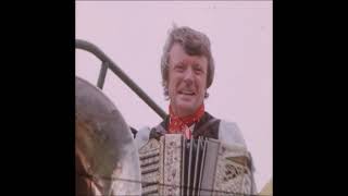 quotThe Combine Harvesterquot  The Wurzels ORIGINAL PROMO FILM [upl. by Emiolhs]