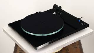 Rega Planar 3  Elys 2  Black [upl. by Ihn]