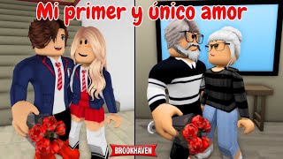 MI PRIMER Y UNICO AMOR  Roblox Brookhaven rp  Mini Pelicula  Historia de Roblox [upl. by Chappelka174]