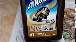 開箱 Shell Advance Ultra 4T 10W40 Motor Oil Jaso MA2 機油 20150711 宅爸詹姆士 [upl. by Ojillib318]