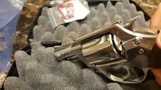 Charter Arms Undercover Polished 38 Special [upl. by Kcyrred]