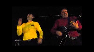 The Wiggles  Over 18s  Melbourne 090916  Hot Potato [upl. by Oniotna]