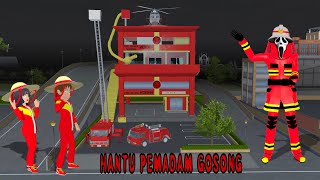 Yuta Dan Mio Bertemu Hantu Pemadam Kebakaran Gosong  Sakura School Simulator [upl. by Clementina]