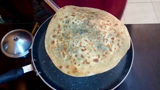 Aloo bathua paratha recipe [upl. by Aisa]