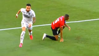 Alex Telles vs Athletico Paranaense [upl. by Eidarb]