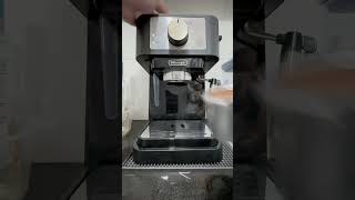 Making coffee using DeLonghi Stilosa Espresso Machine [upl. by Bonacci]