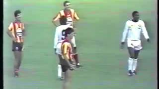 CAVC 1987 12 Finale Espérance Sportive de Tunis 20 Abiola Babes Nigeria Extrait du Match [upl. by Aihseya79]