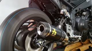 Yamaha MT09 2022 Arrow sound test [upl. by Ariaic]