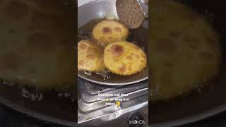 Deewali pr special kachori comment mai btao apne kya kya bnaya diwaligifting diwalidecor food [upl. by Nalrah445]