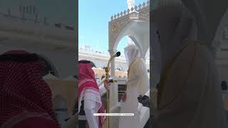 Sheikh Yaseer Al Dosari entry in MatafHaramain Sharifyoutubeshorts subscribelove [upl. by Gladine487]